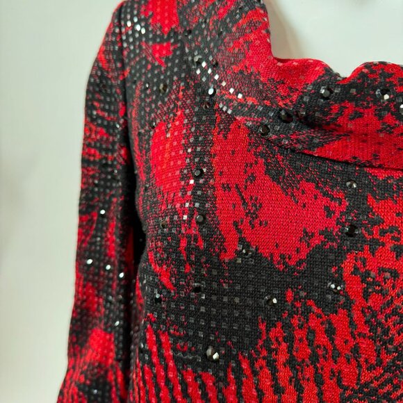 St. John Vintage Evening Red & Black Floral Sequin Knit Top Size Small - Picture 7 of 16